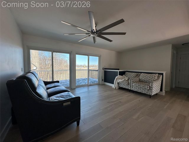 1509 Oregon Court, Waterford Charter Township, MI 48327