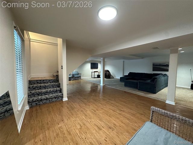 1509 Oregon Court, Waterford Charter Township, MI 48327