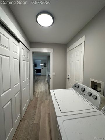 1509 Oregon Court, Waterford Charter Township, MI 48327