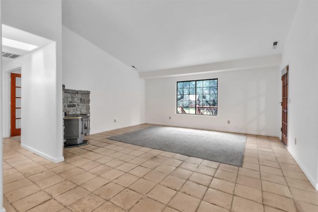 3665 Illinois Avenue, Corning, CA 96021