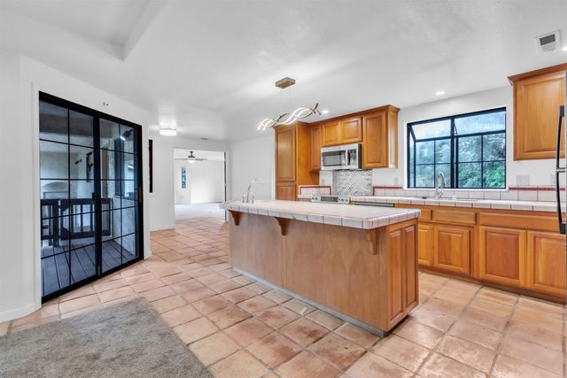 3665 Illinois Avenue, Corning, CA 96021