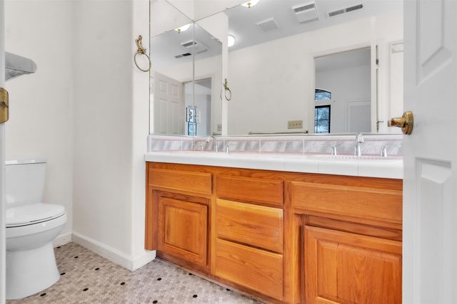 3665 Illinois Avenue, Corning, CA 96021