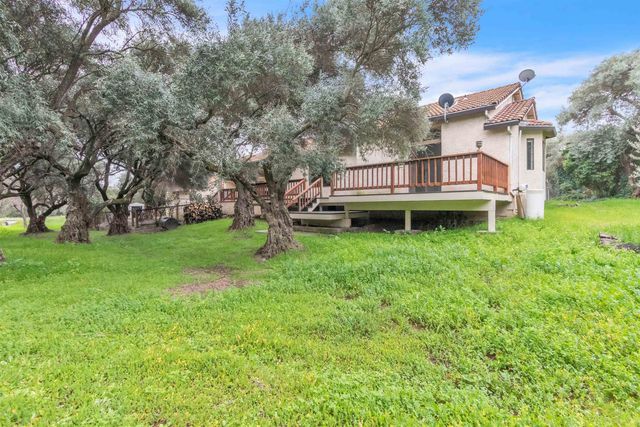 3665 Illinois Avenue, Corning, CA 96021