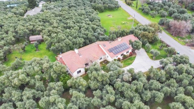 3665 Illinois Avenue, Corning, CA 96021