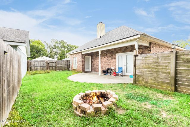 230 Caledonia Drive, Lafayette, LA 70508