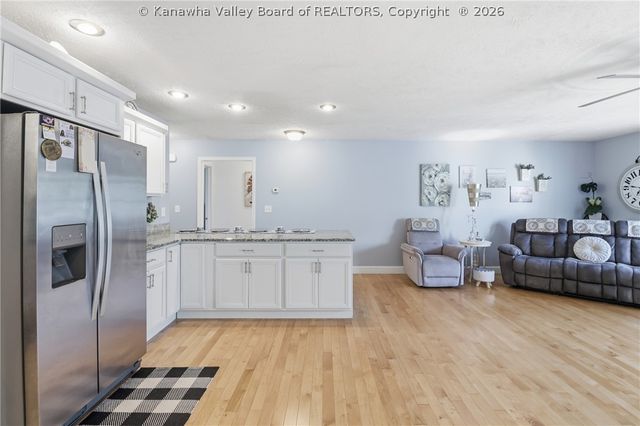 65 Scottsdale Lane, Scott Depot, WV 25560