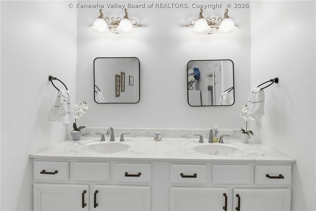65 Scottsdale Lane, Scott Depot, WV 25560