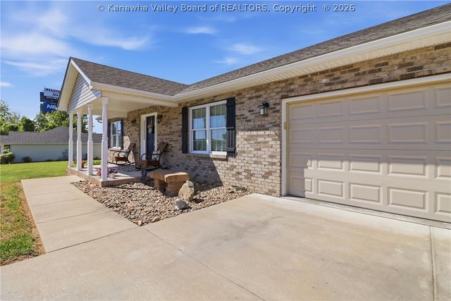 65 Scottsdale Lane, Scott Depot, WV 25560