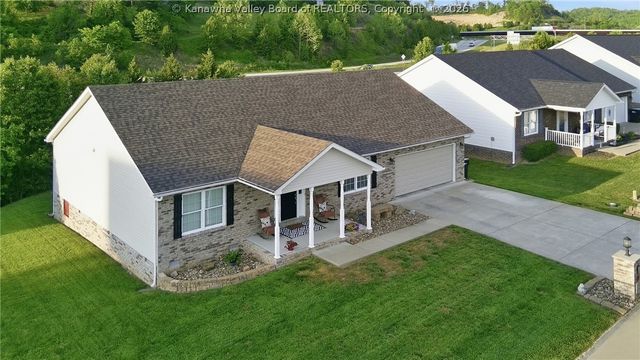 65 Scottsdale Lane, Scott Depot, WV 25560