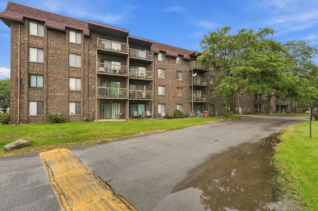 820 Elder Road 202, Homewood, IL 60430 — exterior