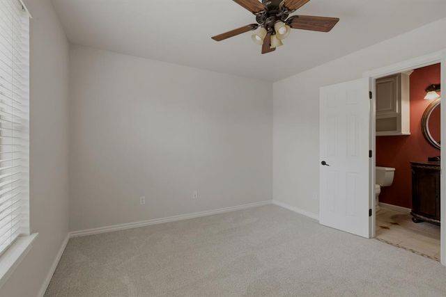 4100 Hidden Lake Circle, Moore, OK 73160