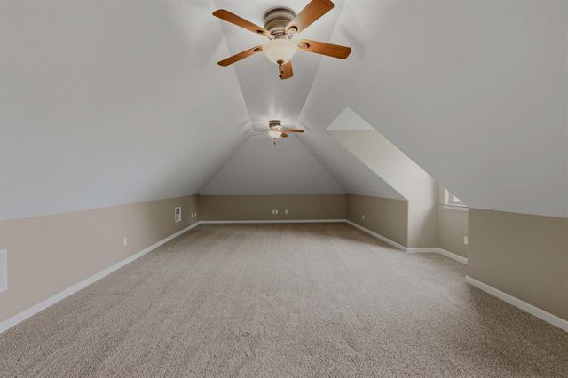 4100 Hidden Lake Circle, Moore, OK 73160