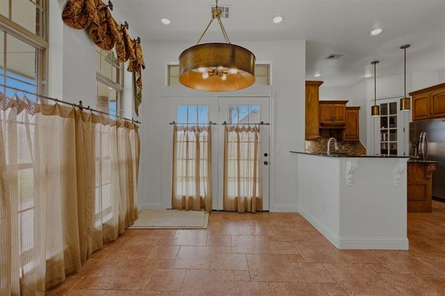 4100 Hidden Lake Circle, Moore, OK 73160