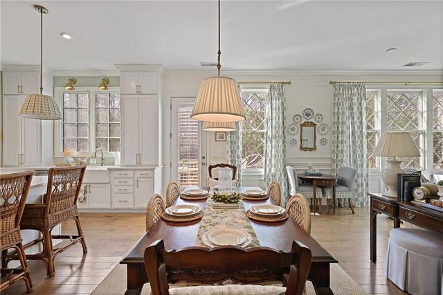 1287 Crestwind Road, Kennesaw, GA 30152