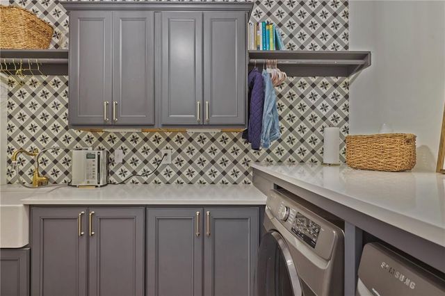 1287 Crestwind Road, Kennesaw, GA 30152