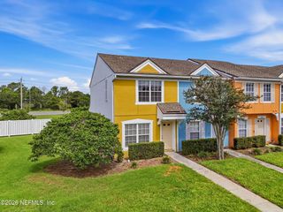 12311 KENSINGTON LAKES Drive 1301, Jacksonville, FL 32246