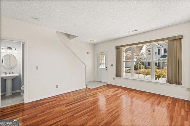 30 Devonshire Court, Alpharetta, GA 30022