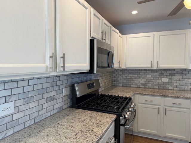 1162 Harbor Court, Glendale Heights, IL 60139