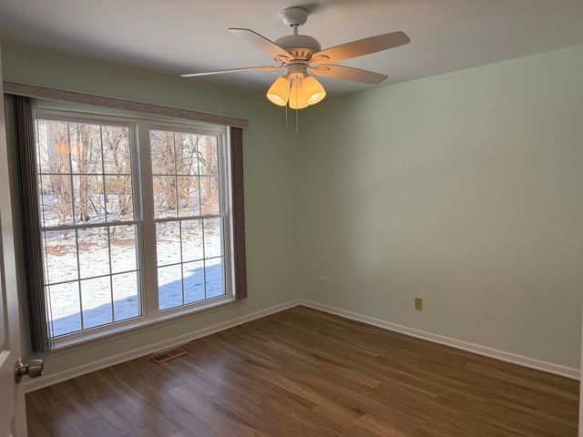 1162 Harbor Court, Glendale Heights, IL 60139