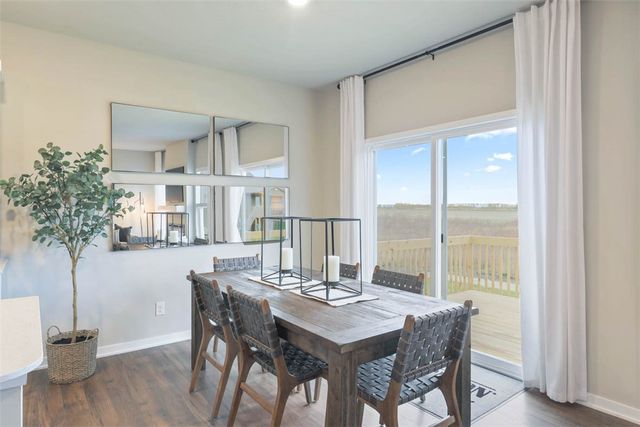2539 Brook View Drive, Des Moines, IA 50317