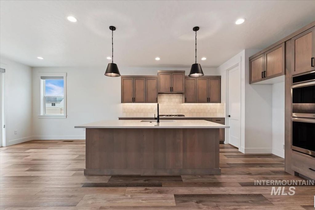 698 N Morning Glory Ave, Eagle, ID 83616 photo 10