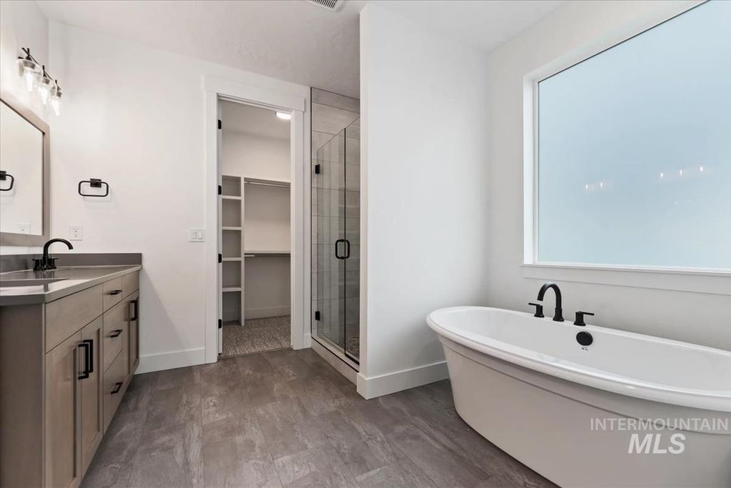 698 N Morning Glory Ave, Eagle, ID 83616 photo 25