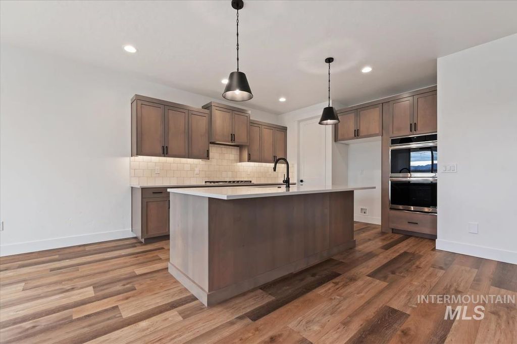 698 N Morning Glory Ave, Eagle, ID 83616 photo 9