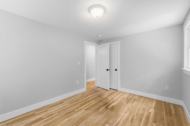 159 Walnut St, Halifax, MA 02338