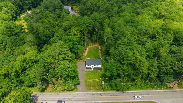159 Walnut St, Halifax, MA 02338