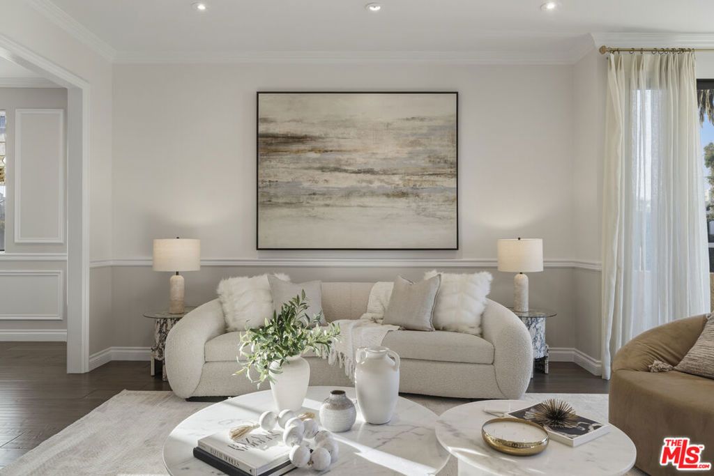 10400 La Grange Avenue 202, Los Angeles, CA 90025 — photo 3