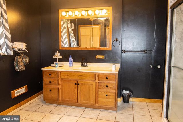 535 W WICONISCO AVE, Tower City, PA 17980