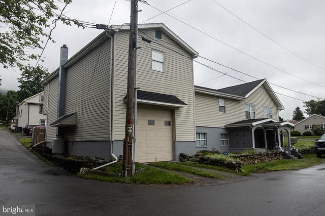 535 W WICONISCO AVE, Tower City, PA 17980