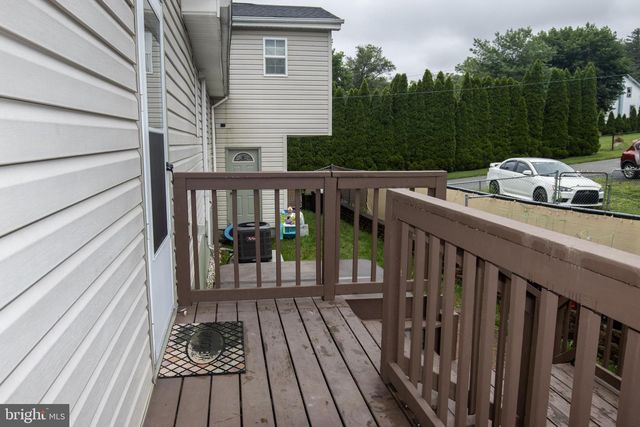 535 W WICONISCO AVE, Tower City, PA 17980