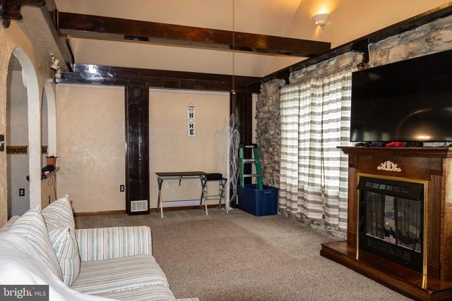 535 W WICONISCO AVE, Tower City, PA 17980