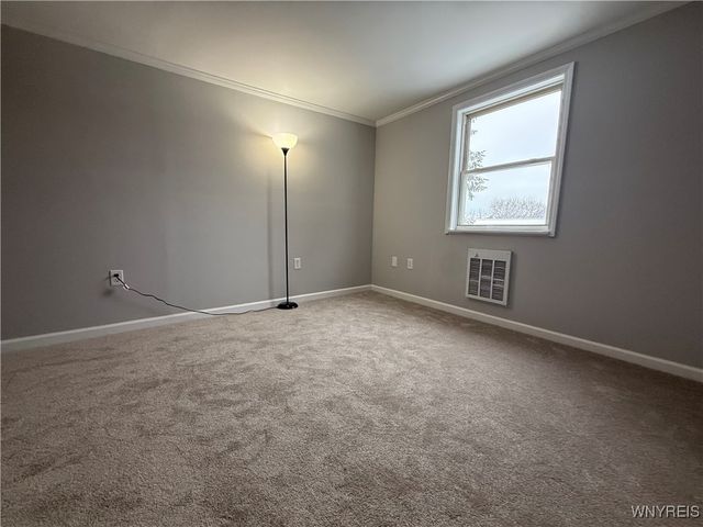 3870 Harvard Street, Hamburg, NY 14075