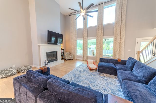 14 Dayton Way, Sharpsburg, GA 30277