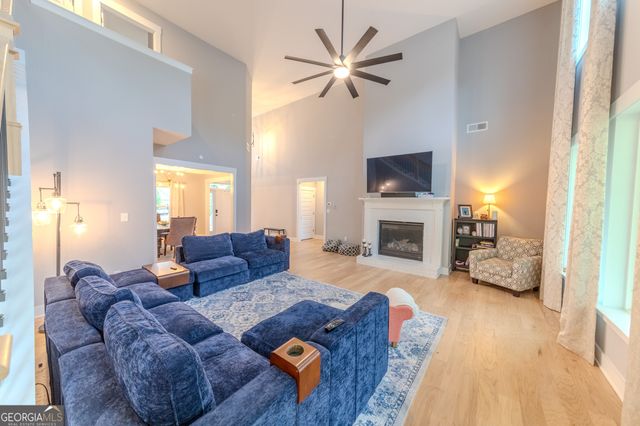 14 Dayton Way, Sharpsburg, GA 30277