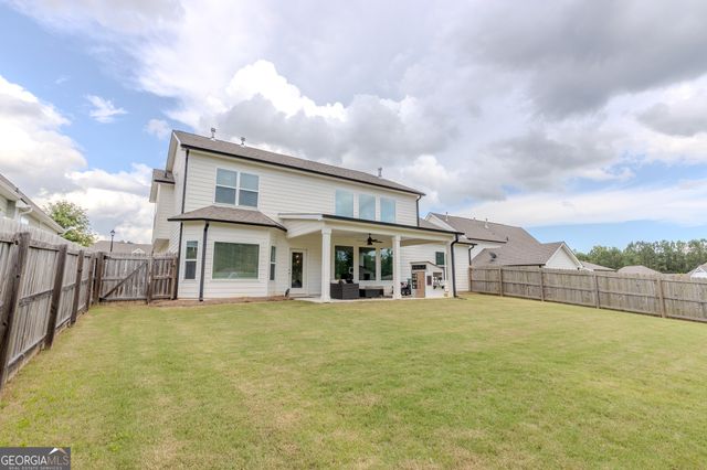 14 Dayton Way, Sharpsburg, GA 30277