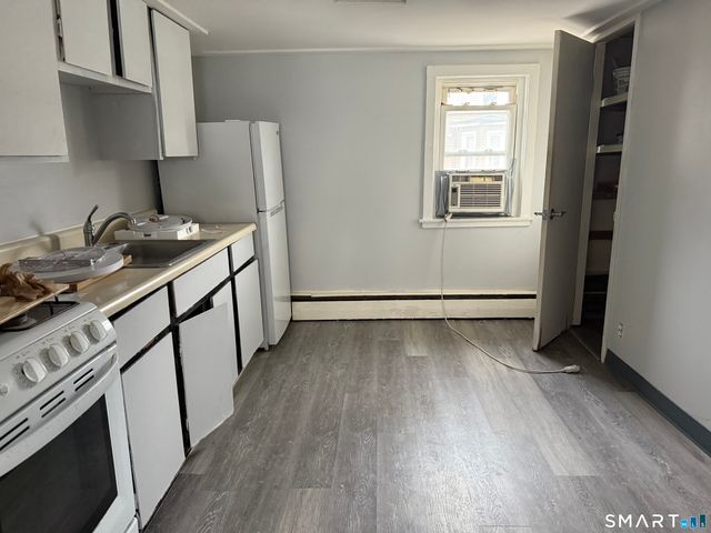 1770 State Street, Hamden, CT 06517