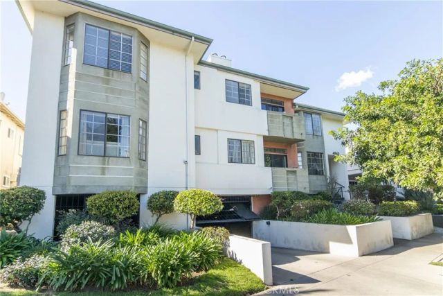 4543 Willis Avenue 105, Sherman Oaks, CA 91403