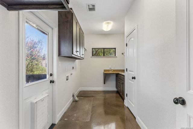 406 Marsh Oval, New Braunfels, TX 78130