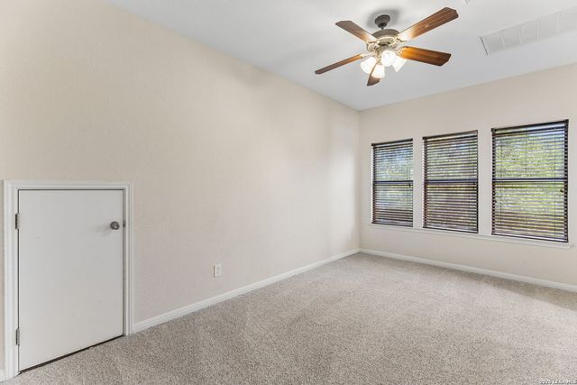 406 Marsh Oval, New Braunfels, TX 78130