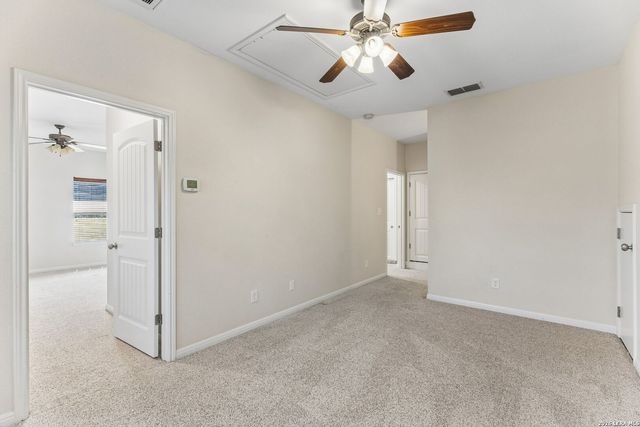 406 Marsh Oval, New Braunfels, TX 78130