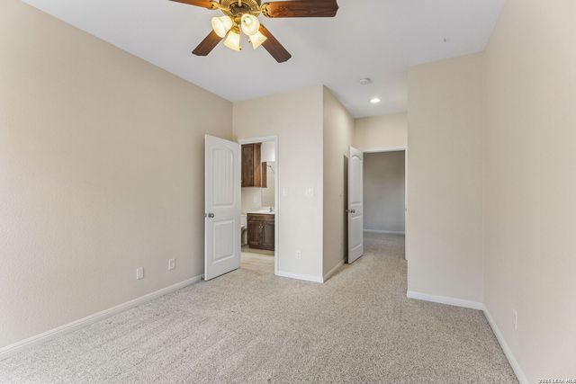 406 Marsh Oval, New Braunfels, TX 78130