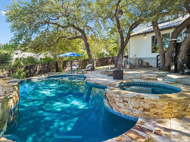 406 Marsh Oval, New Braunfels, TX 78130