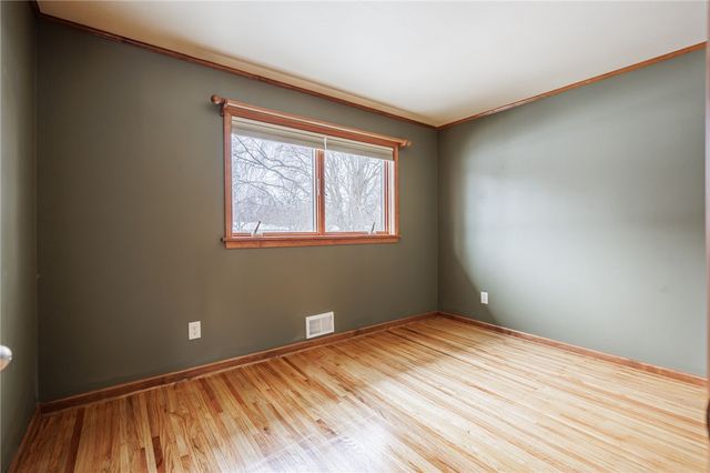 108 Bradford Road, Henrietta, NY 14534