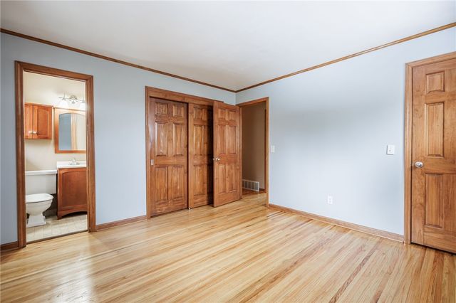 108 Bradford Road, Henrietta, NY 14534