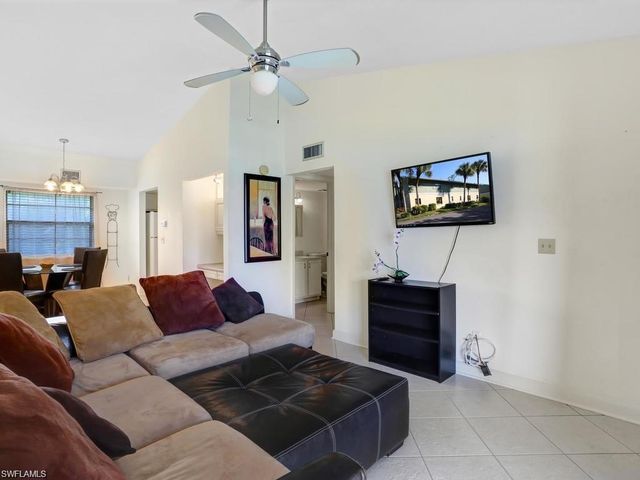 5501 Rattlesnake Hamm RD 209, Naples, FL 34113