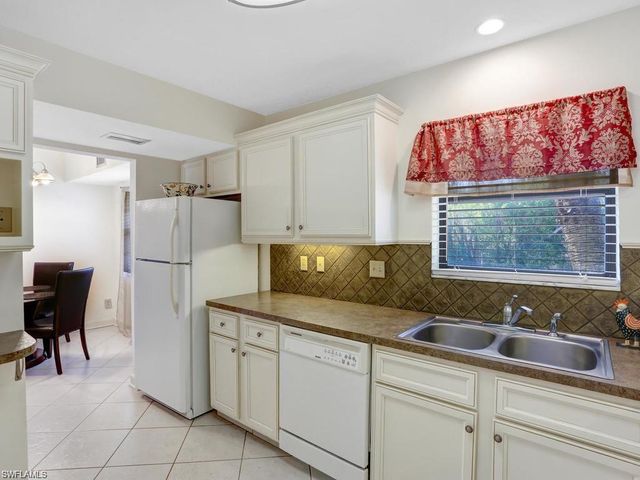 5501 Rattlesnake Hamm RD 209, Naples, FL 34113