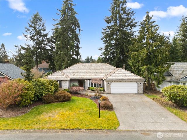 8706 166th Street Ct E, Puyallup, WA 98375
